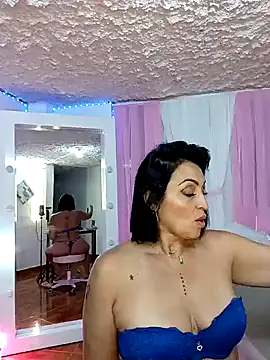 zullyxhot online show from 10, 1, 2026