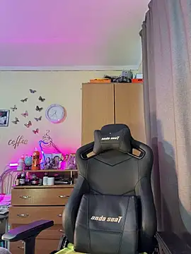 Hotangel75 online show from 19, 2, 2026