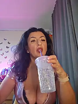 Hotangel75 online show from 5, 11, 2025