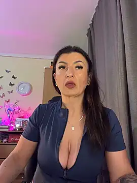 Snapshot of Hotangel75 chatting on 16, 6, 2026 Hotangel75 online show from 16, 6, 2026