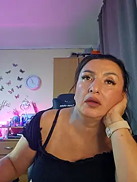 Hotangel75 online show from 23, 10, 2025