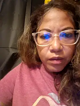 Snapshot of mila38 chatting on 29, 10, 2025 mila38 online show from 29, 10, 2025