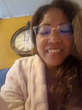 Snapshot of mila38 chatting on 10, 10, 2025 mila38 online show from 10, 10, 2025