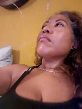 Snapshot of mila38 chatting on 16, 9, 2025 mila38 online show from 16, 9, 2025