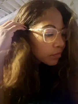 Snapshot of mila38 chatting on 28, 9, 2025 mila38 online show from 28, 9, 2025