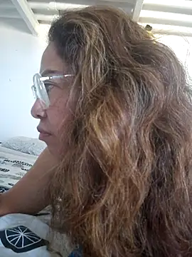 mila38 online show from 4, 7, 2026
