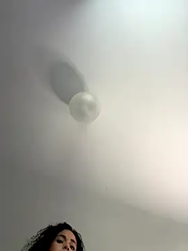 Clara-xoxo online show from 10, 11, 2025