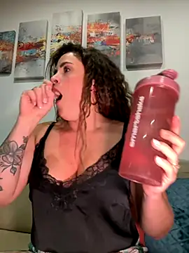 Clara-xoxo online show from 24, 9, 2025