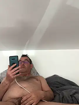 Snapshot of Lentbulant chatting on 20, 3, 2025 Lentbulant online show from 20, 3, 2025