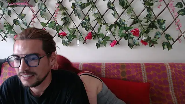 Jack Emily1 online show from 22, 4, 2026