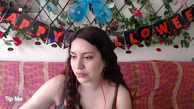 Jack Emily1 online show from 6, 11, 2025