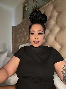 Snapshot of CAMMII_ chatting on 8, 5, 2026 CAMMII online show from 8, 5, 2026