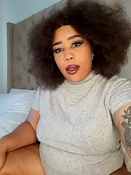 Snapshot of CAMMII_ chatting on 5, 12, 2024 CAMMII online show from 5, 12, 2024