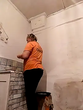 Cerd Ayaz online show from 21, 10, 2025