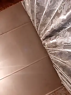 Cerd Ayaz online show from 3, 12, 2025