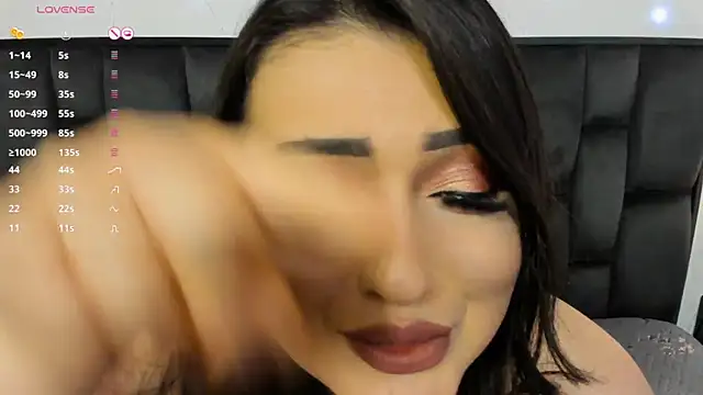 MartinaMadisson online show from 10, 3, 2025