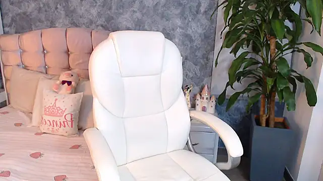 niko robin online show from 17, 2, 2025