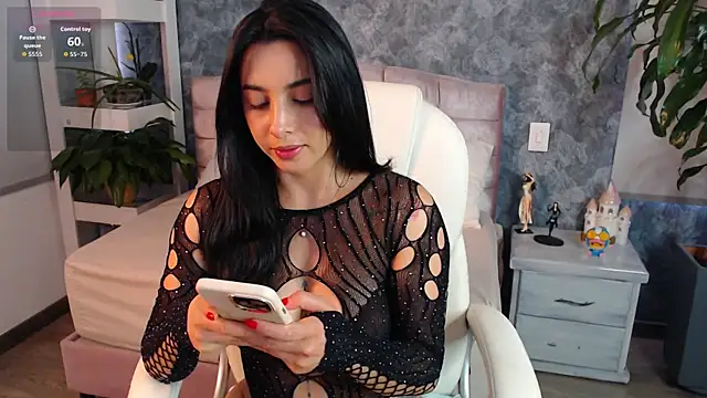 Snapshot of niko_robin chatting on 10, 6, 2026 niko robin online show from 10, 6, 2026