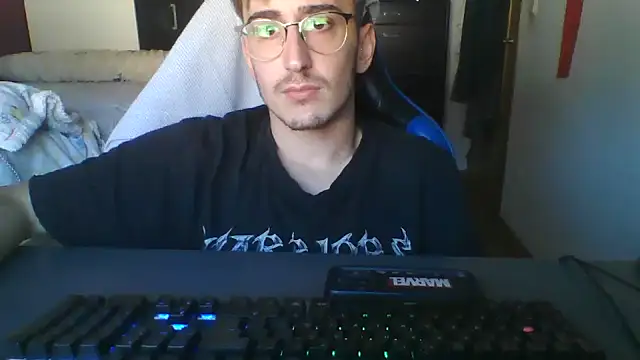 Troycm online show from 4, 10, 2025