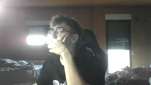 Troycm online show from 5, 12, 2025