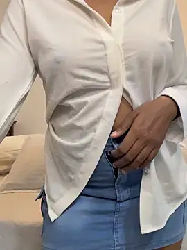 Snapshot of angelwavy chatting on 29, 11, 2025 angelwavy online show from 29, 11, 2025