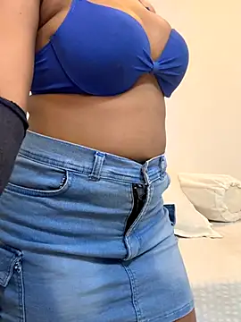 Snapshot of angelwavy chatting on 19, 12, 2025 angelwavy online show from 19, 12, 2025