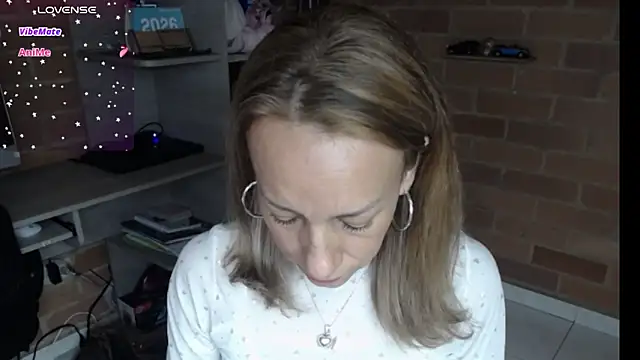 cristin doll  online show from 30, 5, 2026