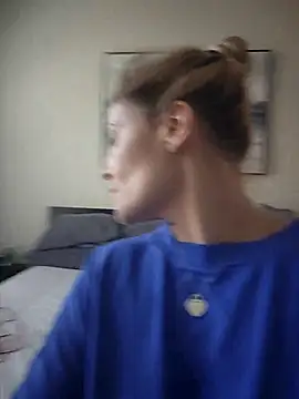 HollyTattoo online show from 10, 2, 2025