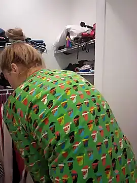 HollyTattoo online show from 6, 12, 2024