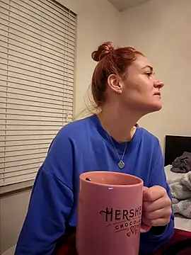 HollyTattoo online show from 1, 10, 2025