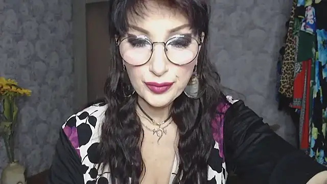 Aziza1 online show from 11, 2, 2026