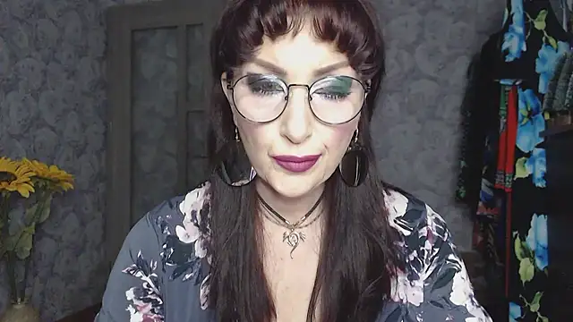 Snapshot of Aziza1 chatting on 4, 6, 2026 Aziza1 online show from 4, 6, 2026