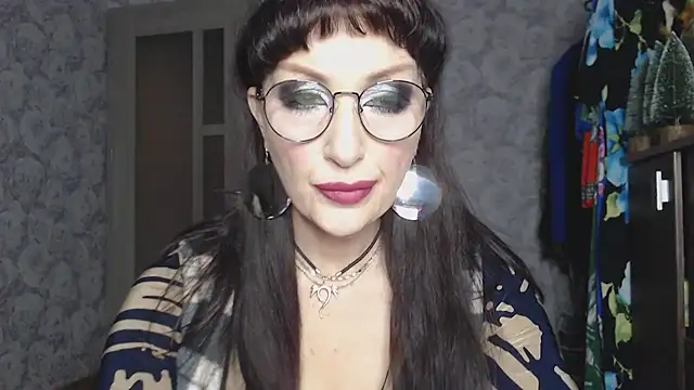 Aziza1 online show from 12, 11, 2025