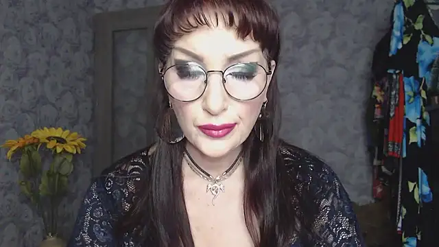 Snapshot of Aziza1 chatting on 15, 6, 2026 Aziza1 online show from 15, 6, 2026