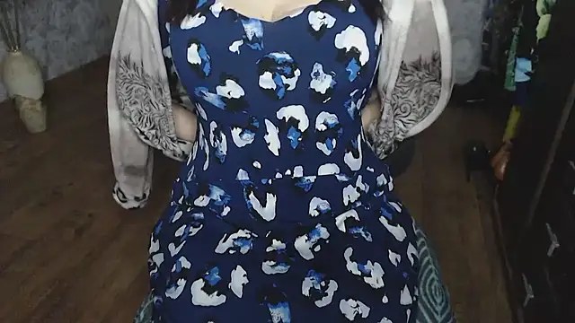 Aziza1 online show from 18, 10, 2025