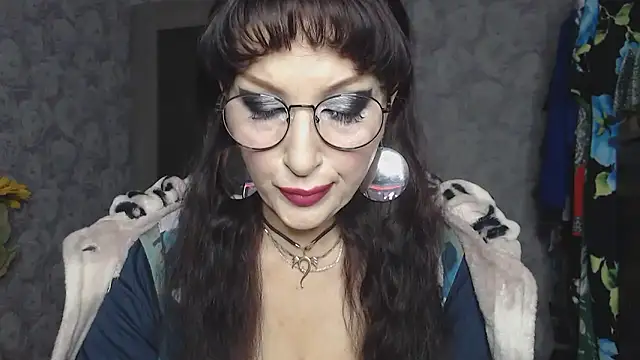 Aziza1 online show from 21, 10, 2025