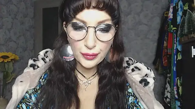 Aziza1 online show from 2, 11, 2025