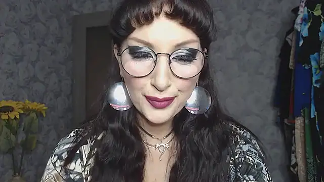 Aziza1 online show from 24, 9, 2025