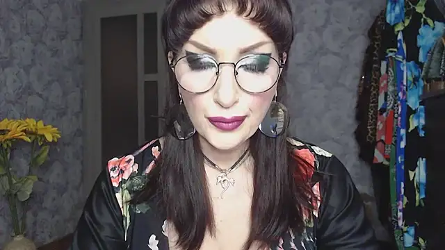 Aziza1 online show from 7, 4, 2026