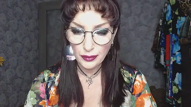 Snapshot of Aziza1 chatting on 14, 7, 2026 Aziza1 online show from 14, 7, 2026