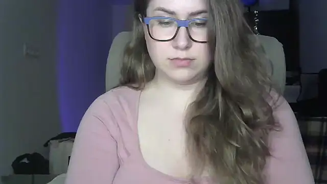 SeasonalSomeone online show from 17, 5, 2026