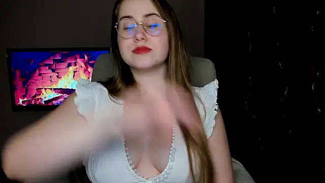 SeasonalSomeone online show from 12, 3, 2025