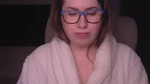 SeasonalSomeone online show from 11, 3, 2026