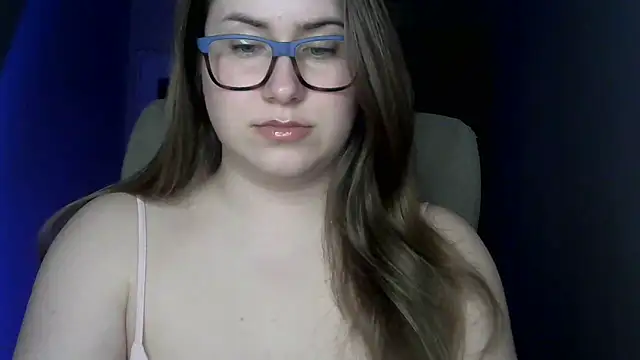 SeasonalSomeone online show from 5, 4, 2026