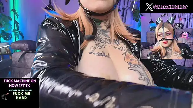Snapshot of fetishkinkymeganx chatting on 10, 7, 2026 fetishkinkymeganx online show from 10, 7, 2026