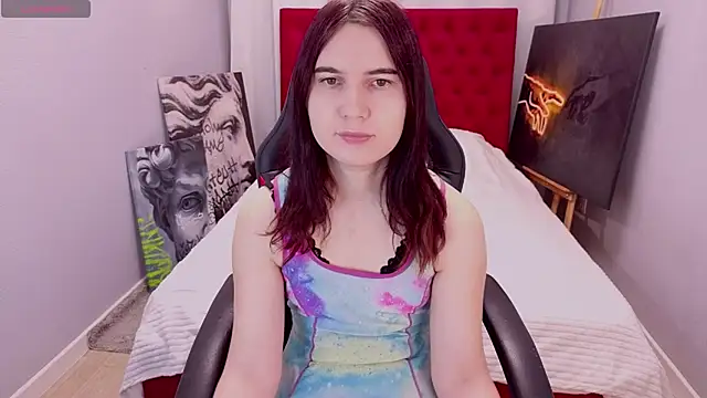 Snapshot of SabrinaLee chatting on 4, 5, 2026 SabrinaLee online show from 4, 5, 2026