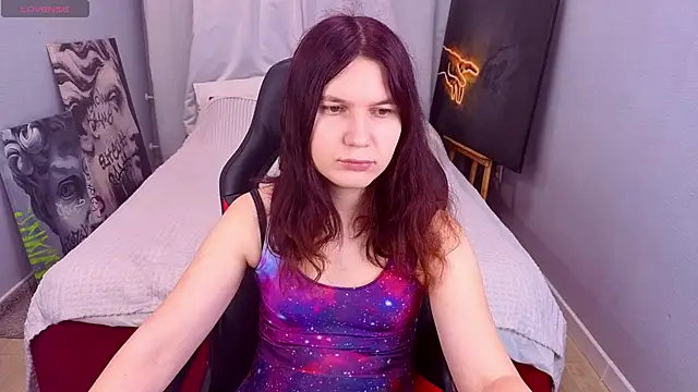 SabrinaLee online show from 17, 6, 2026