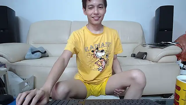 Snapshot of andrewooi chatting on 12, 7, 2026 andrewooi online show from 12, 7, 2026