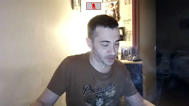 Snapshot of Ethangay chatting on 18, 5, 2026 Ethangay online show from 18, 5, 2026