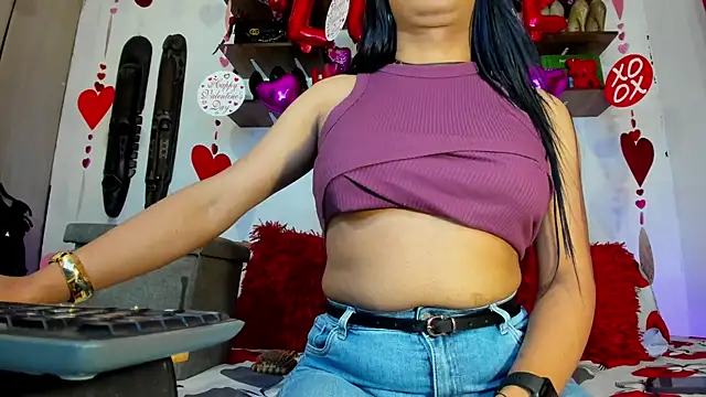 sashasweethot online show from 8, 3, 2025